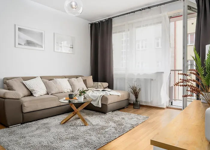 Days - Quiet Oasis With Parking And Balcony Seating In Nusle * Prag