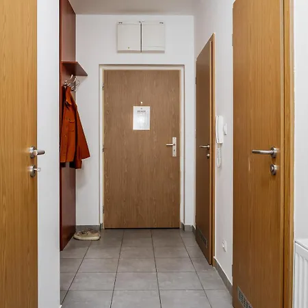Days - Bright - Balcony - Private Parking